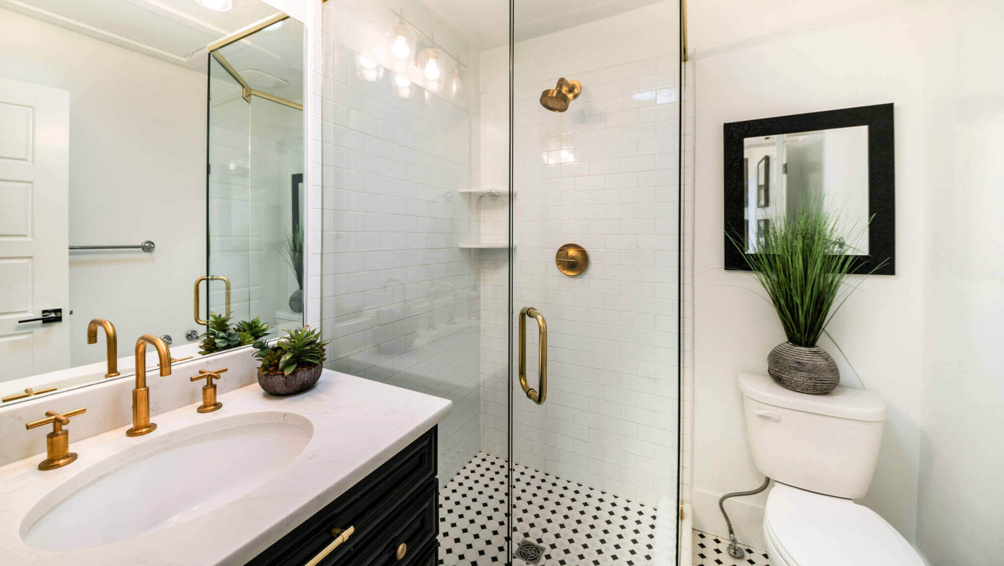Stylish Luxurious Bathroom Design With Black And Gold Fixtures